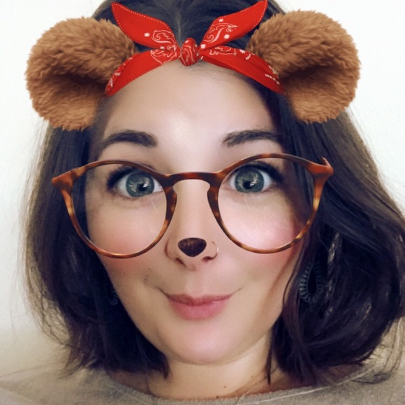 Meet your Posher, Erin - Picture 2 of 8